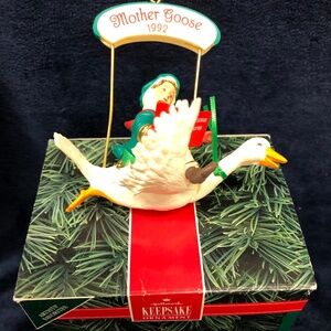 Hallmark Christmas ornament "Mother Goose 1992"